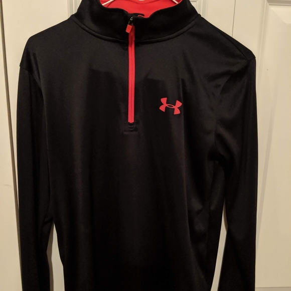 Under Armor athletic top - Picture 4 of 4